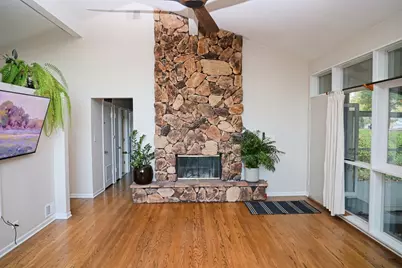 702 Kemman Avenue, La Grange Park, IL 60526 - Photo 5