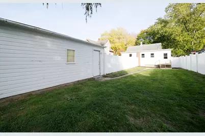 849 N 11th Street, Dekalb, IL 60115 - Photo 21