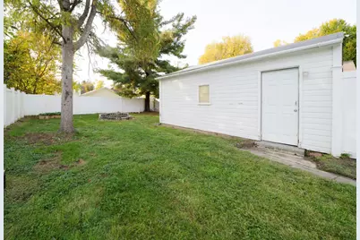 849 N 11th Street, Dekalb, IL 60115 - Photo 25