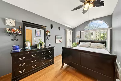 5407 N Mont Clare Avenue, Chicago, IL 60656 - Photo 21