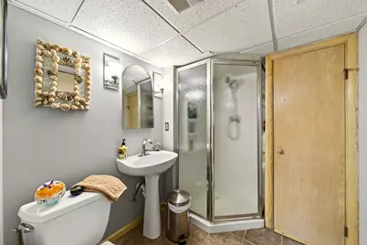 5407 N Mont Clare Avenue, Chicago, IL 60656 - Photo 25
