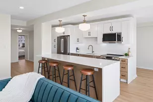 3180 N Lake Shore Dr, Chicago, IL 60657 - Photo 7