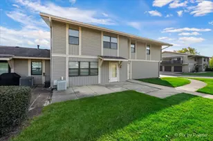 5775 Madrid Ct, Hanover Park, IL 60133 - Photo 1