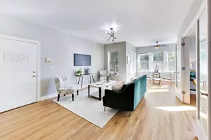 2450 N Lawndale Ave, Chicago, IL 60647 - Photo 3