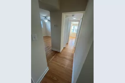 2636 W Foster Avenue #202, Chicago, IL 60625 - Photo 7