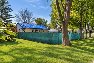 1057 Elmwood Avenue, Deerfield, IL 60015 - Photo 3