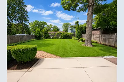 4216 Elm Street, Downers Grove, IL 60515 - Photo 15