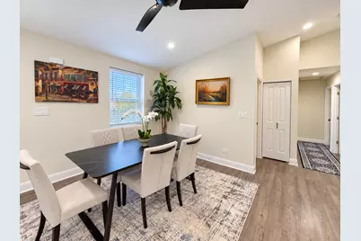 8433 Keystone Avenue, Skokie, IL 60076 - Photo 11