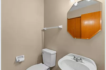419 Belmont Lane, Bartlett, IL 60103 - Photo 15