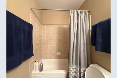 335 Thornwood Way #D, South Elgin, IL 60177 - Photo 17