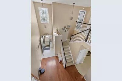 335 Thornwood Way #D, South Elgin, IL 60177 - Photo 3