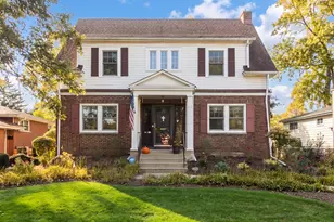 922 Forestview Ave, Park Ridge, IL 60068 - Photo 1