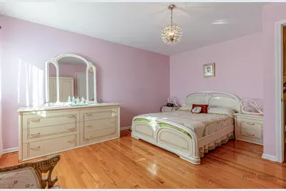 8000 N Oketo Avenue, Niles, IL 60714 - Photo 17