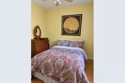 1427 W Byron Street #2, Chicago, IL 60613 - Photo 9