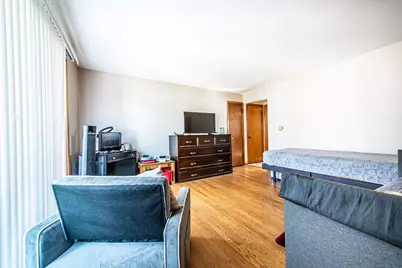 6249 N Northwest Highway #3N, Norwood Park, IL 60631 - Photo 13