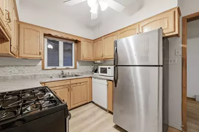 2226 N 74th Avenue, Elmwood Park, IL 60707 - Photo 11