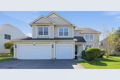 2965 Farmington Drive, Lindenhurst, IL 60046 - Photo 1