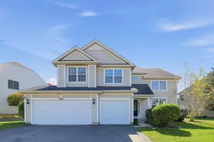 2965 Farmington Dr, Lindenhurst, IL 60046 - Photo 1