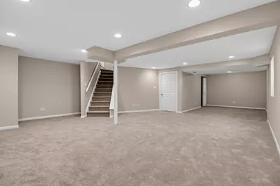 2965 Farmington Drive, Lindenhurst, IL 60046 - Photo 25