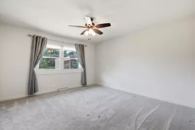 6 Meadowood Drive, Oak Brook, IL 60523 - Photo 7