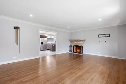 6 Meadowood Drive, Oak Brook, IL 60523 - Photo 3