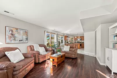 339 Farmhill Circle, Wauconda, IL 60084 - Photo 9