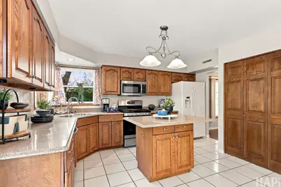 339 Farmhill Circle, Wauconda, IL 60084 - Photo 13