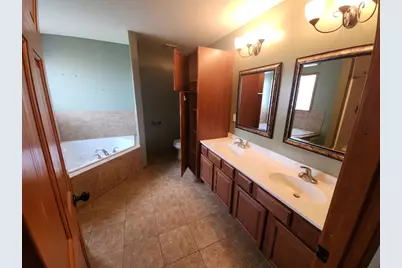 6838 Tupelo Road, Loves Park, IL 61111 - Photo 7