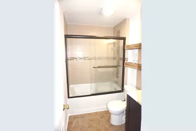 1503 N Windsor Drive #302, Arlington Heights, IL 60004 - Photo 19