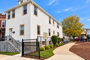 1507 S 51st Ave, Cicero, IL 60804 - Photo 1