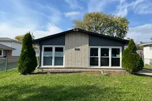 16610 Paulina St, Markham, IL 60428 - Photo 1
