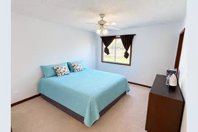 2081 Oriole Lane, Glendale Heights, IL 60139 - Photo 11