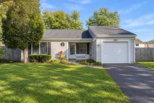 2081 Oriole Ln, Glendale Heights, IL 60139 - Photo 1