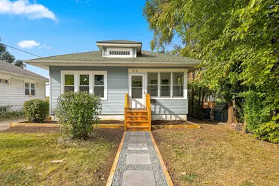 616 Raymond Street, Elgin, IL 60120 - Photo 1