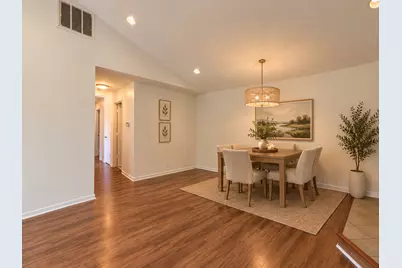 1228 Bradwell Lane #C, Mundelein, IL 60060 - Photo 5