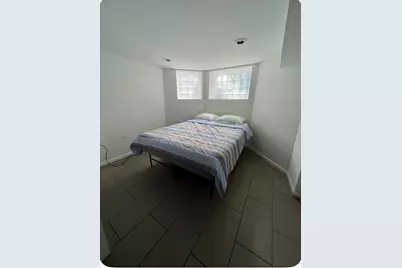 309 N Central Park Avenue, Chicago, IL 60624 - Photo 9