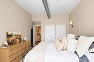 2356 N Elston Ct, Chicago, IL 60614 - Photo 19