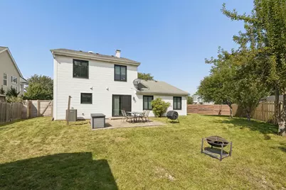556 Foxford Road, Bartlett, IL 60103 - Photo 19
