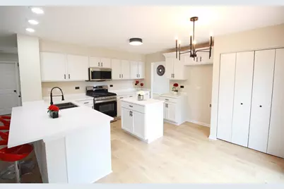 26918 W Locust Road, Channahon, IL 60410 - Photo 5
