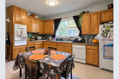 19 E 21st Street, Chicago Heights, IL 60411 - Photo 3
