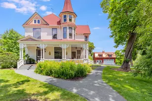 5802 Broadway St, Richmond, IL 60071 - Photo 1