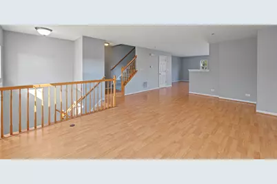 882 S Insignia Court, Palatine, IL 60067 - Photo 5