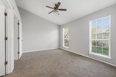 122 Golfview Drive #NA, Glendale Heights, IL 60139 - Photo 23