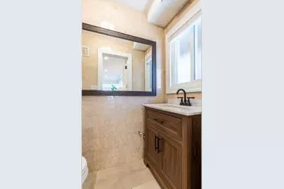 428 W Wellington Avenue #B, Chicago, IL 60657 - Photo 11
