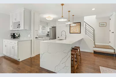 428 W Wellington Avenue #B, Chicago, IL 60657 - Photo 7