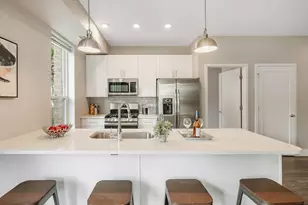 101 W Liberty St, Barrington, IL 60010 - Photo 3