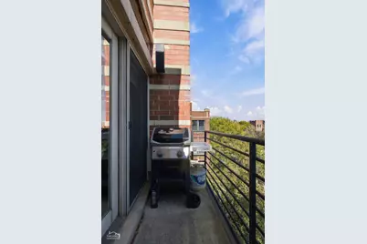 4226 N Ashland Avenue #4A, Chicago, IL 60613 - Photo 9
