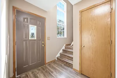 315 N Green Street, Carpentersville, IL 60110 - Photo 3