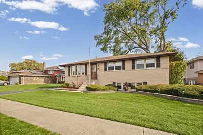 10613 S Terry Drive, Palos Hills, IL 60465 - Photo 1