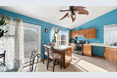 362 Meadowlark Drive, Bolingbrook, IL 60440 - Photo 5